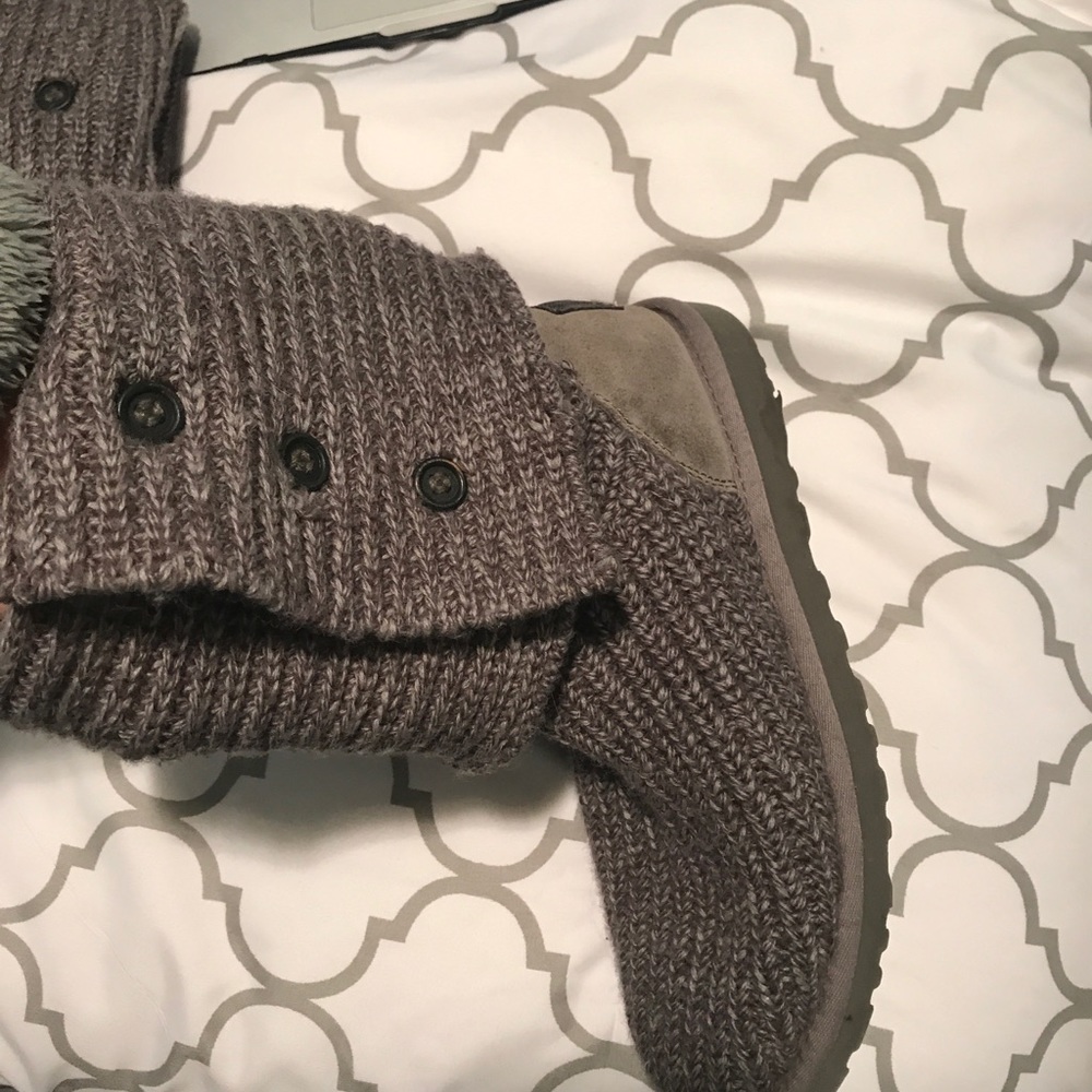 Knit Uggs - image 3